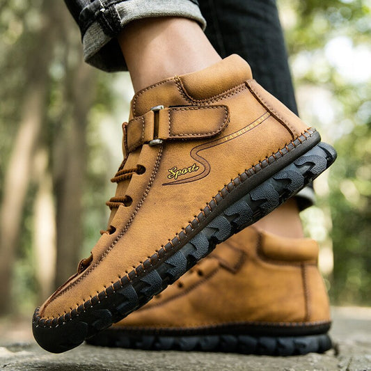 Outdoor leisure leather boots